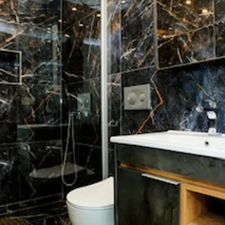 别墅 Villa-sleeps 9-parking-pool-bbq-hot Tub-pets 达利安